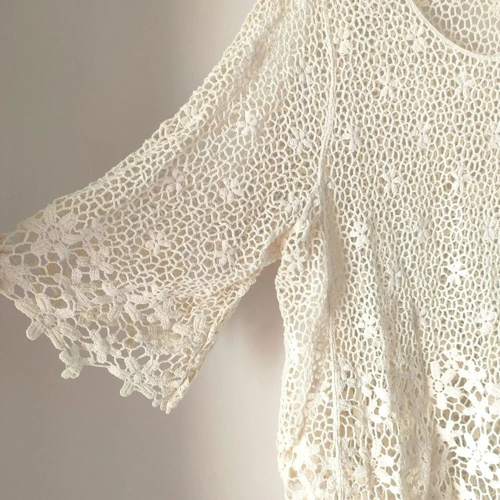 PAPAYA Crochet Floral Boho Top Size Medium - Picture 2 of 4